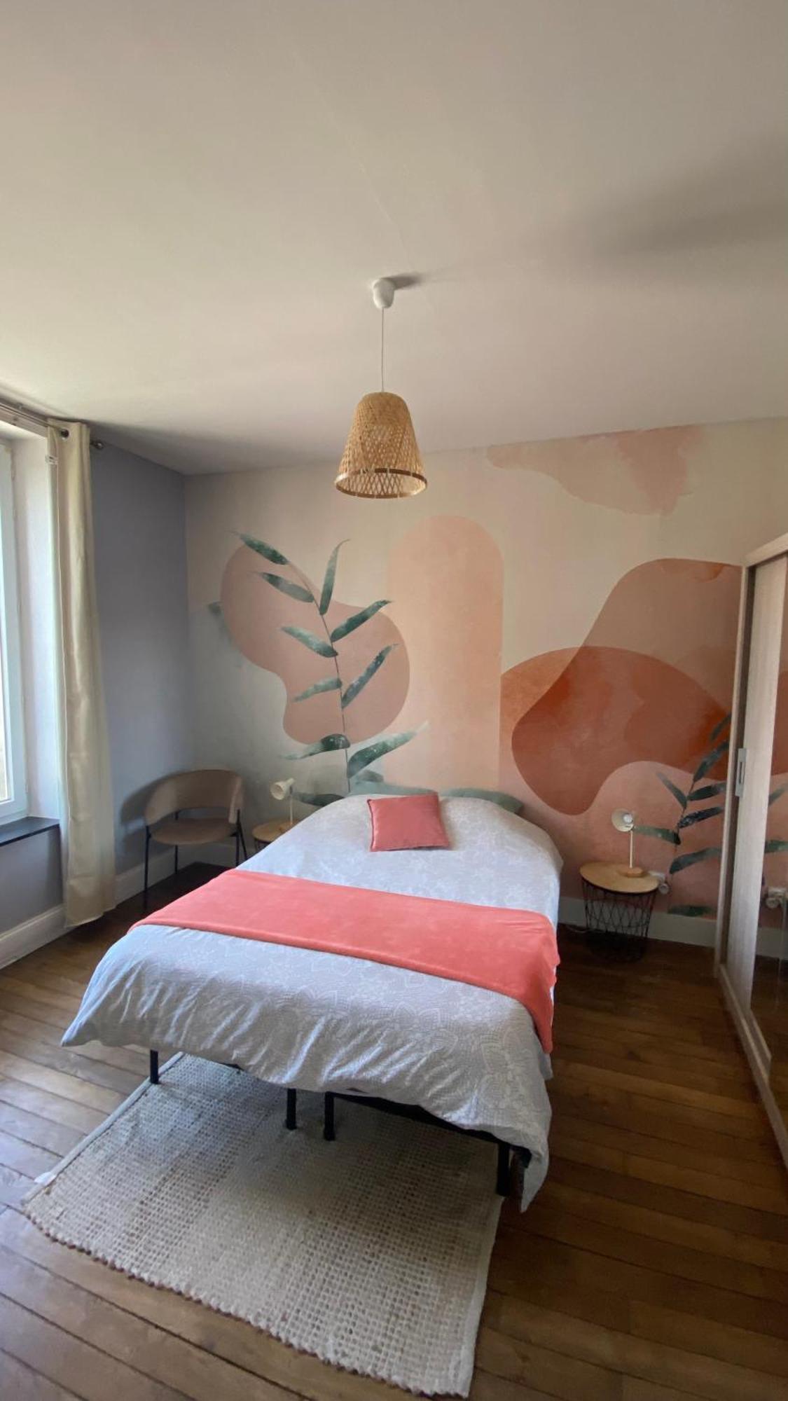 Les Perdrix Lejlighed Charleville-Mézières Eksteriør billede